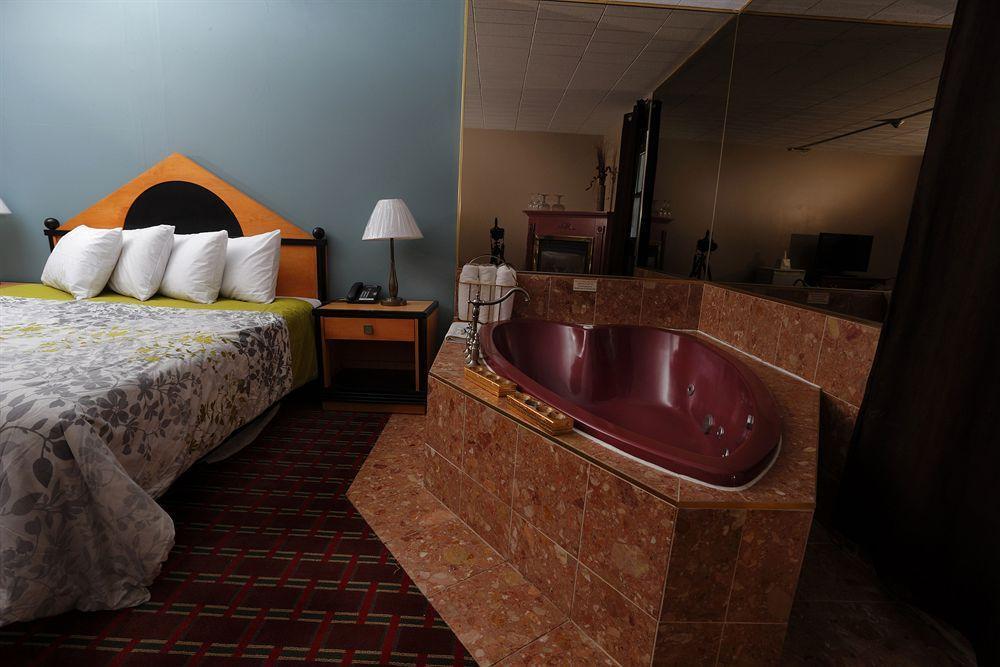 Belmont Inn Sudbury Extérieur photo