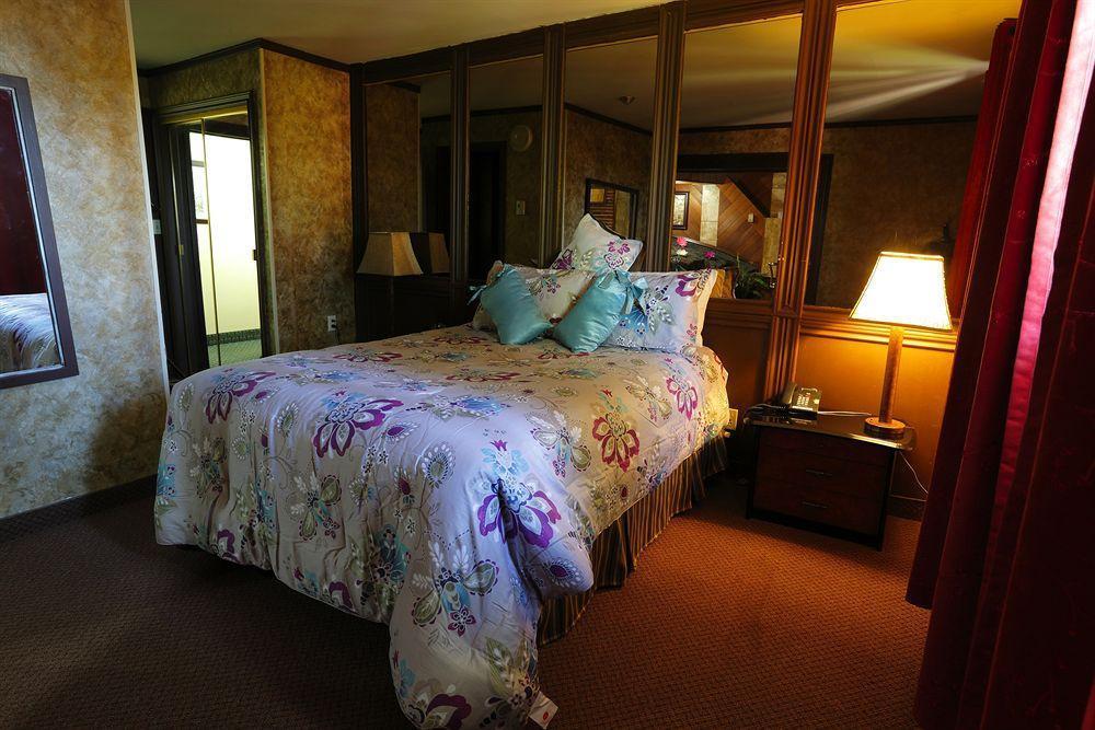 Belmont Inn Sudbury Extérieur photo
