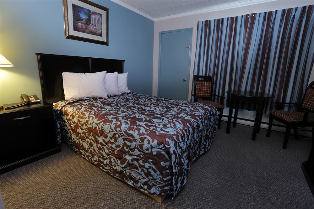 Belmont Inn Sudbury Extérieur photo