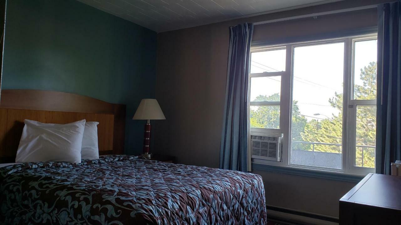 Belmont Inn Sudbury Extérieur photo